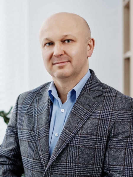 lek. Wojciech Scendo