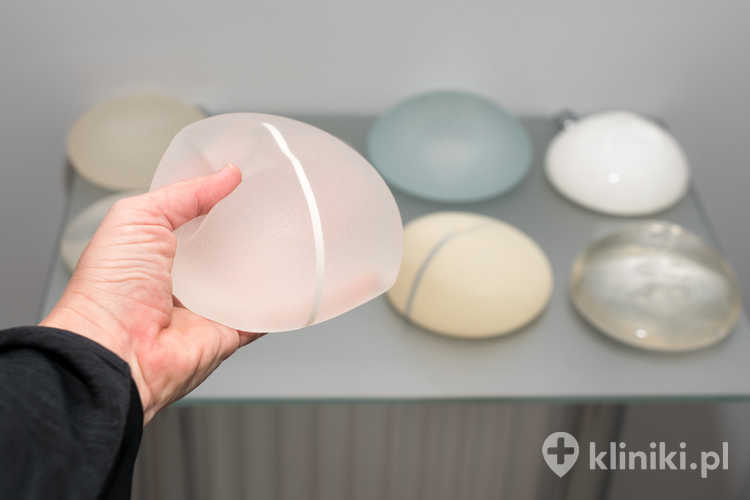 Implant piersi okrągły
