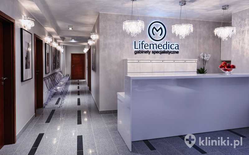 Recepcja, poczekalnia Lifemedica