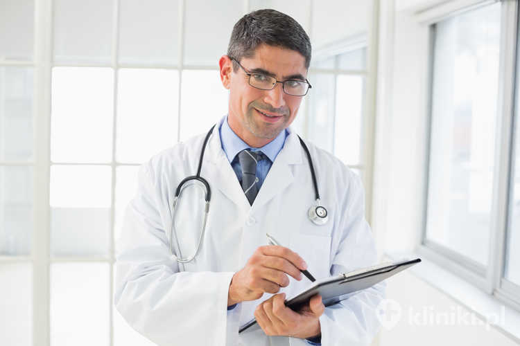 Lekarze w prywatnych klinikach
