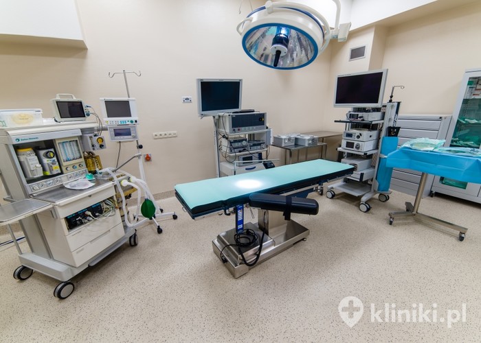 Sala operacyjna w Klinika Nova
