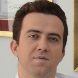 lek. Maciej Brocki