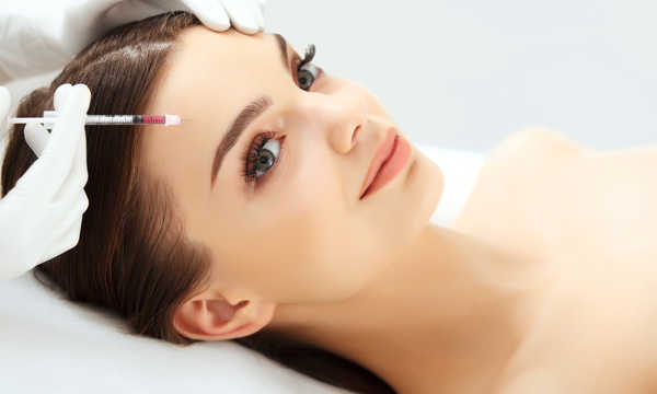 Osocze bogatopłytkowe w zabiegach medycyny estetycznej wykorzystywane jest do regeneracji skóry, poprawy jej jędrności i redukcji oznak starzenia