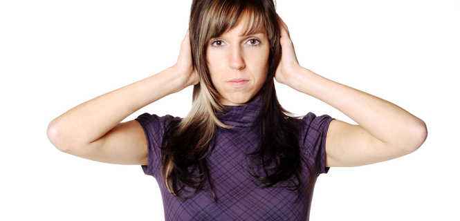 Czy problemu odstających uszu można pozbyć się bez operacji?