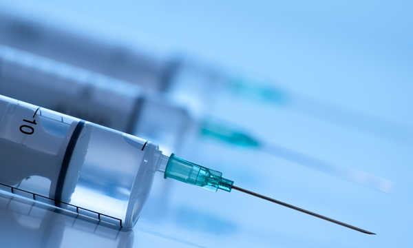 Iniekcje doszklistkowe