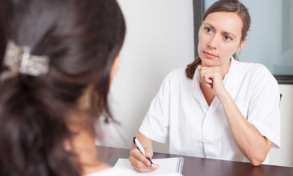 Wizyta u ginekologa powinna odbywać się regularnie w ramach profilaktyki zdrowia kobiet