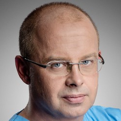 dr n. med. Maciej Chwaliński