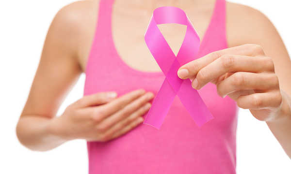 Październik Miesiącem Budowania Świadomości Raka Piersi