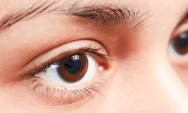 Laserowe leczenie zaćmy może ułatwiać implantację nowoczesnych soczewek wewnątrzgałkowych, takich jak toryczne czy wieloogniskowe