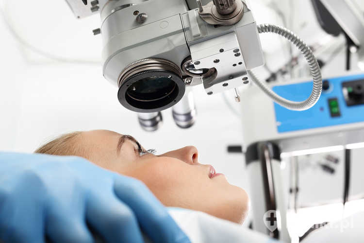 Zabiegi laserowej korekcji wad refrakcji są precyzyjne i bezpieczne