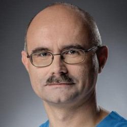 dr hab. n. med. Tomasz Grzela