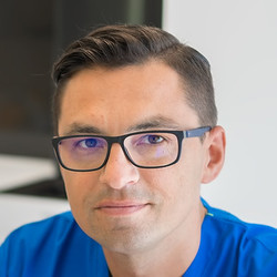 lek. Krzysztof Aksędowski
