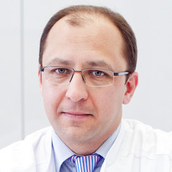 dr n. med. Łukasz Szwaczka