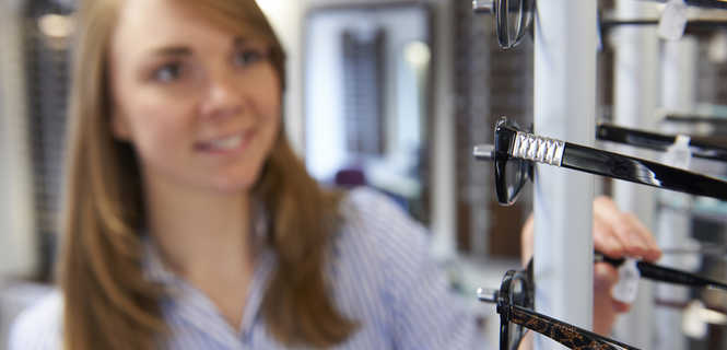 Zaćma - wizyta pokontrolna po operacji - jakie zmiany szykuje NFZ